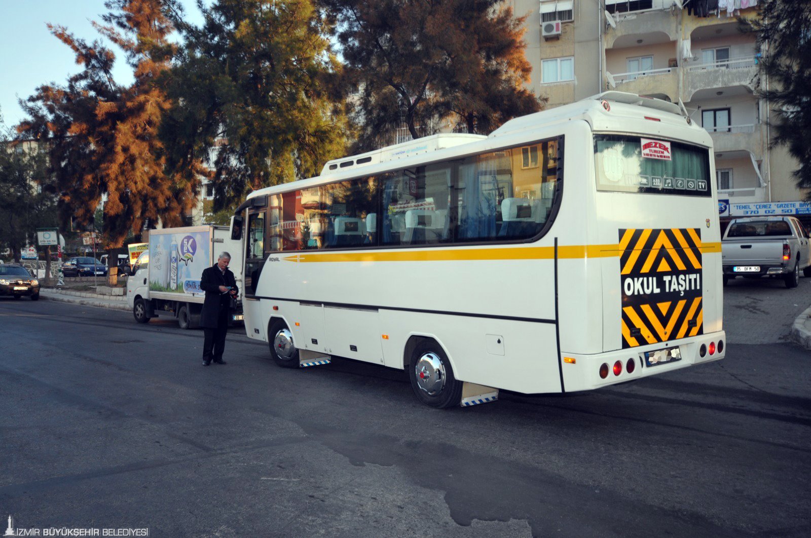 İzmir’de servis taşımacılığına yeni düzenleme: 400 plaka için ihale yapılacak