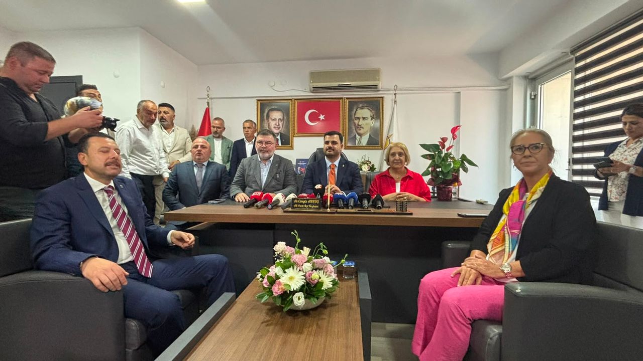 İnan’dan Menderes’te dikkat çeken sözler: Çiçek’in AK Parti talebi reddedildi