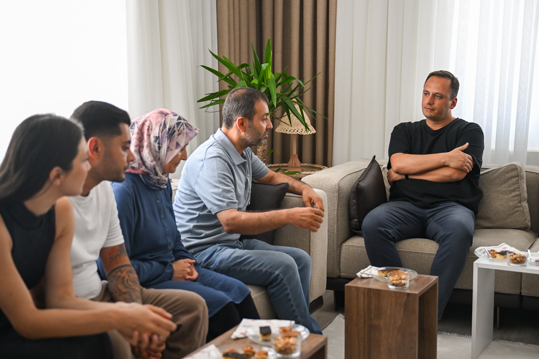 Başkan Eşki’den şehit ailesine ziyaret