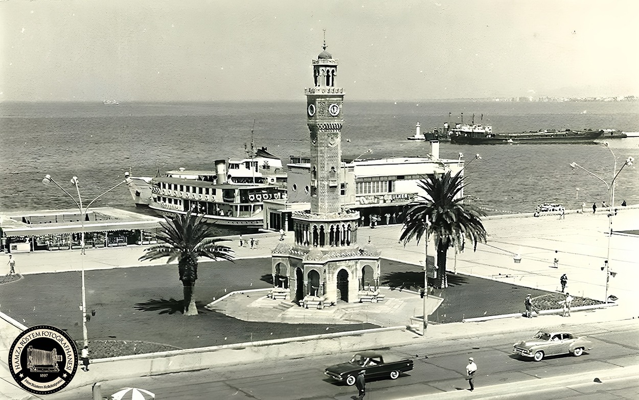 İzmir’in 125 Yıllık Hafızası “Asrı 25 Geçe” Sergisi’nde