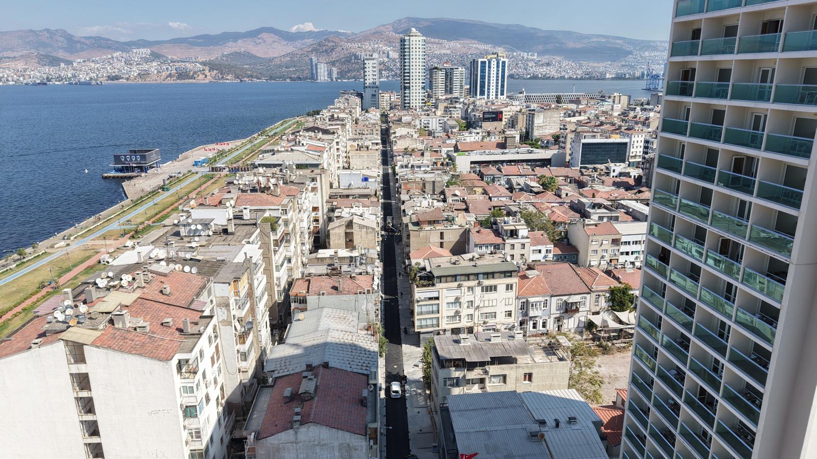 İkinci Kordon yenilendi: Cumhuriyet Bulvarı yeniden trafiğe açıldı