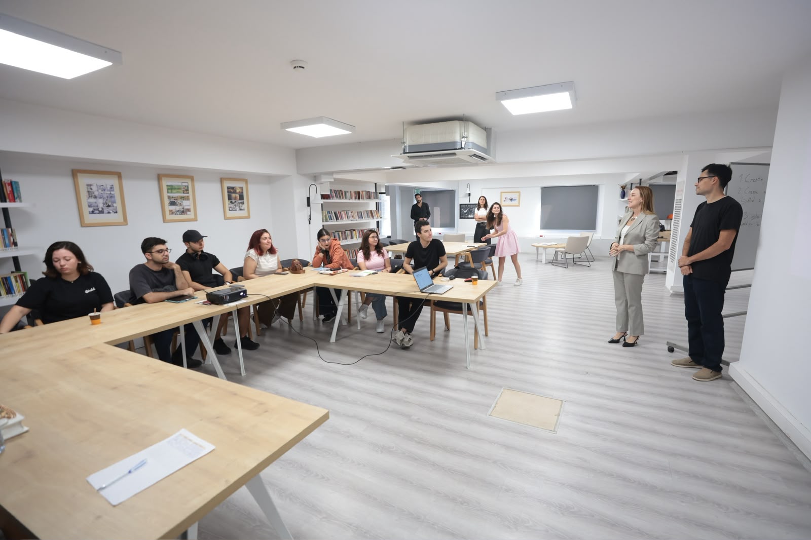 Konak’ta gençlere yapay zeka eğitimi