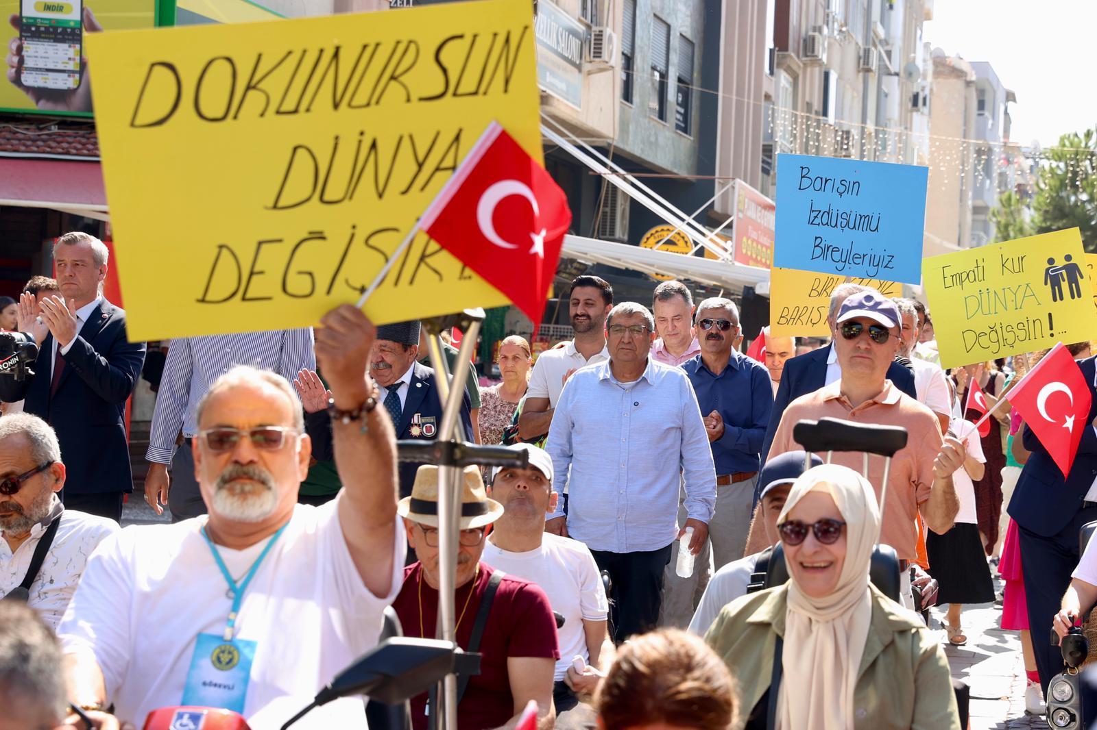 Buca’da barış ve empati Şenliğş