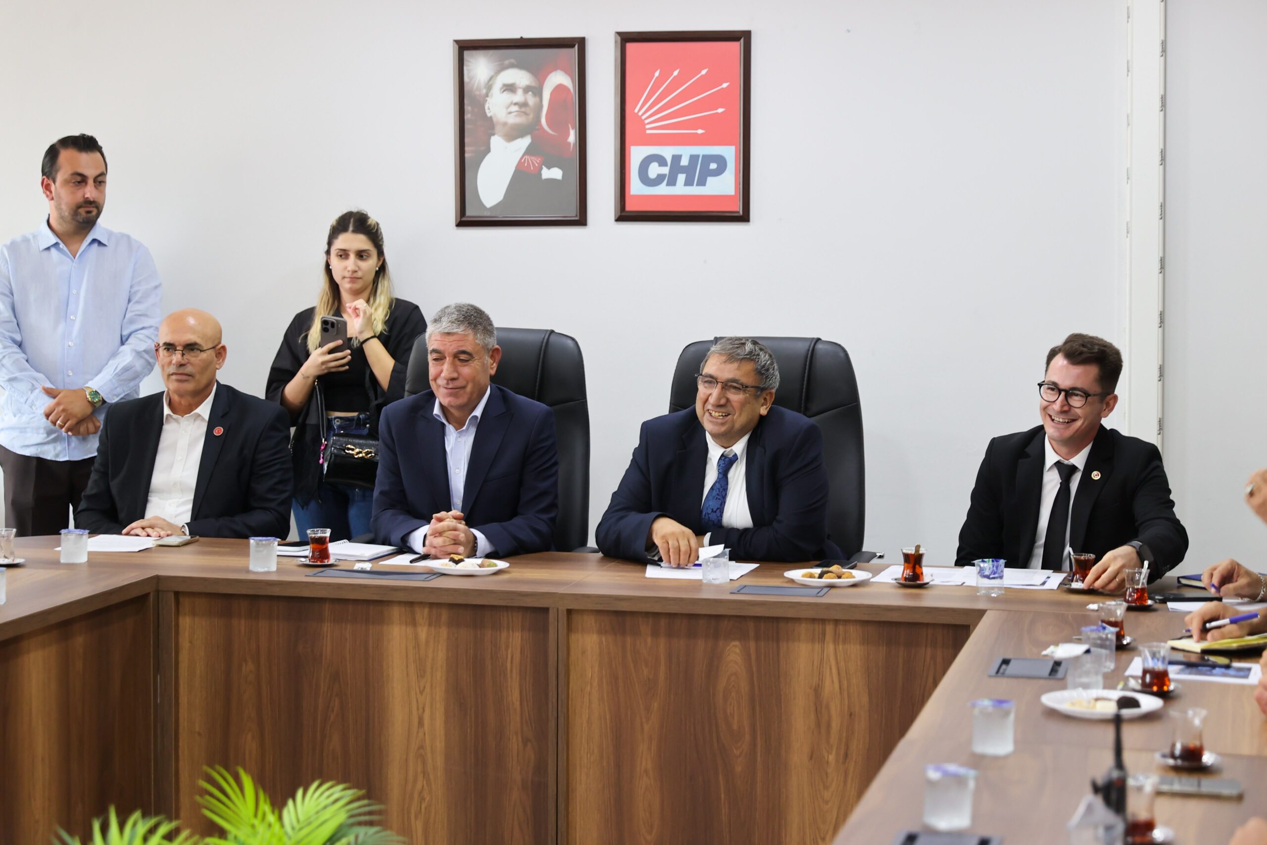 Buca’da kaçak döküme karşı kurumlar tek ses
