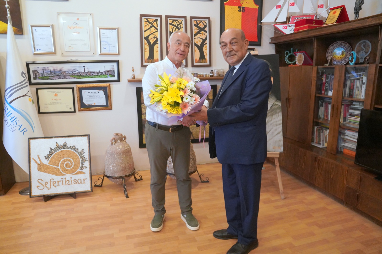 Seferihisar’da gençler kentin tarihiyle buluşuyor