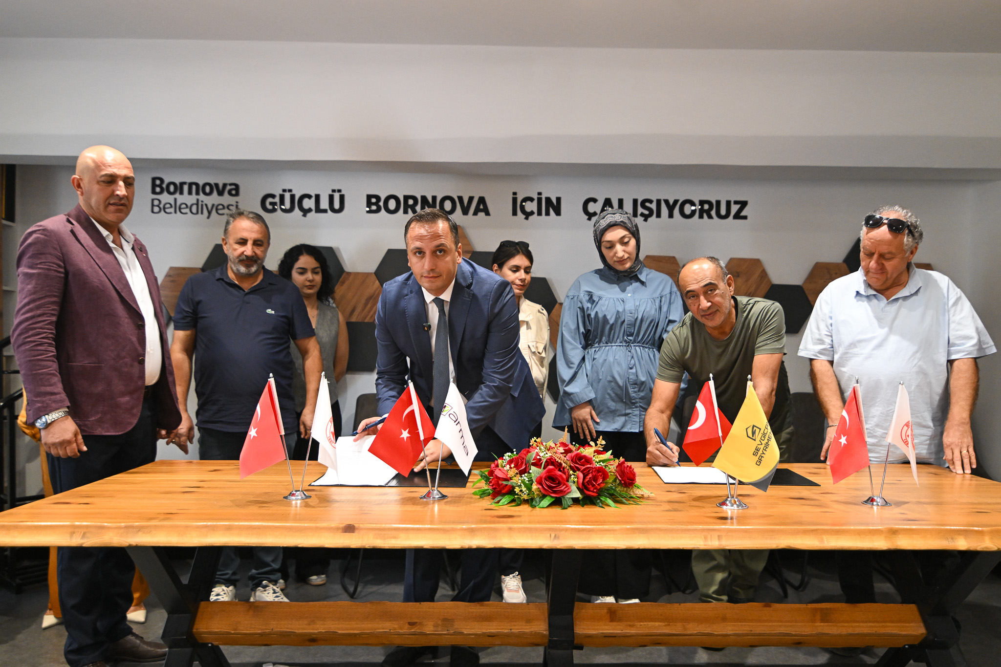 Bornova’dan büyükler için sağlıkta dayanışma adımı