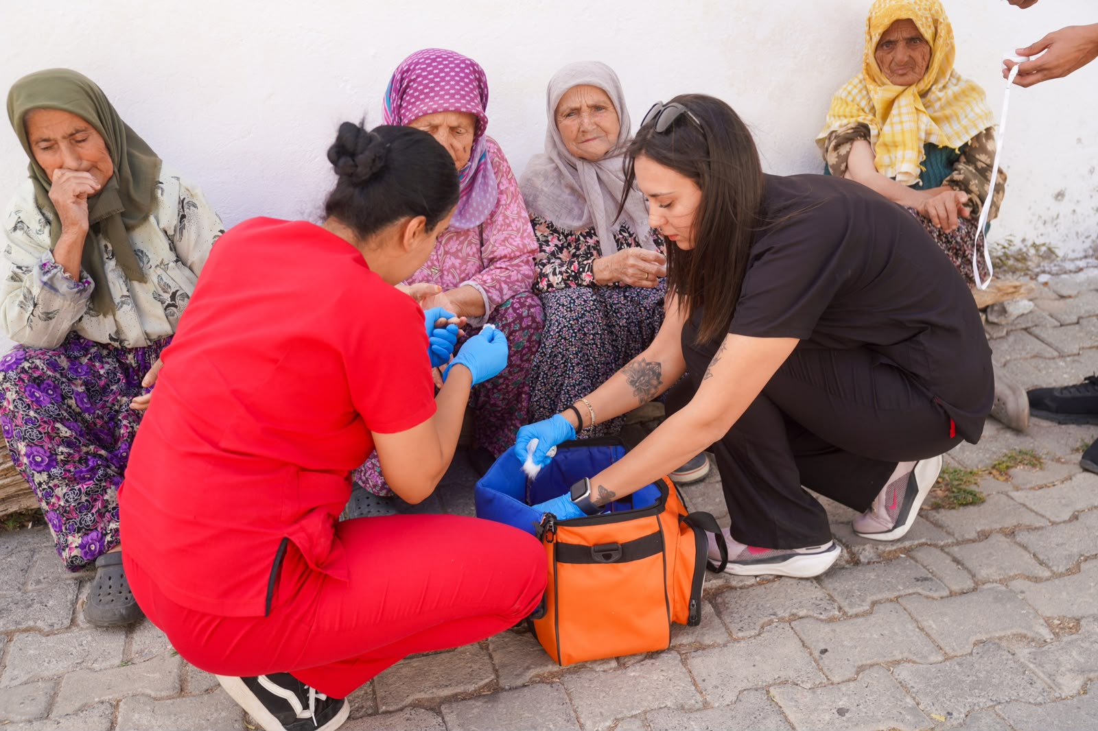 Seferihisar’da sağlık hizmeti köylere ulaşıyor