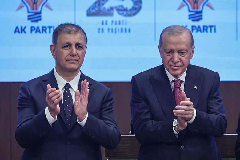 Cemil Tugay yeniden aday olacak mı?