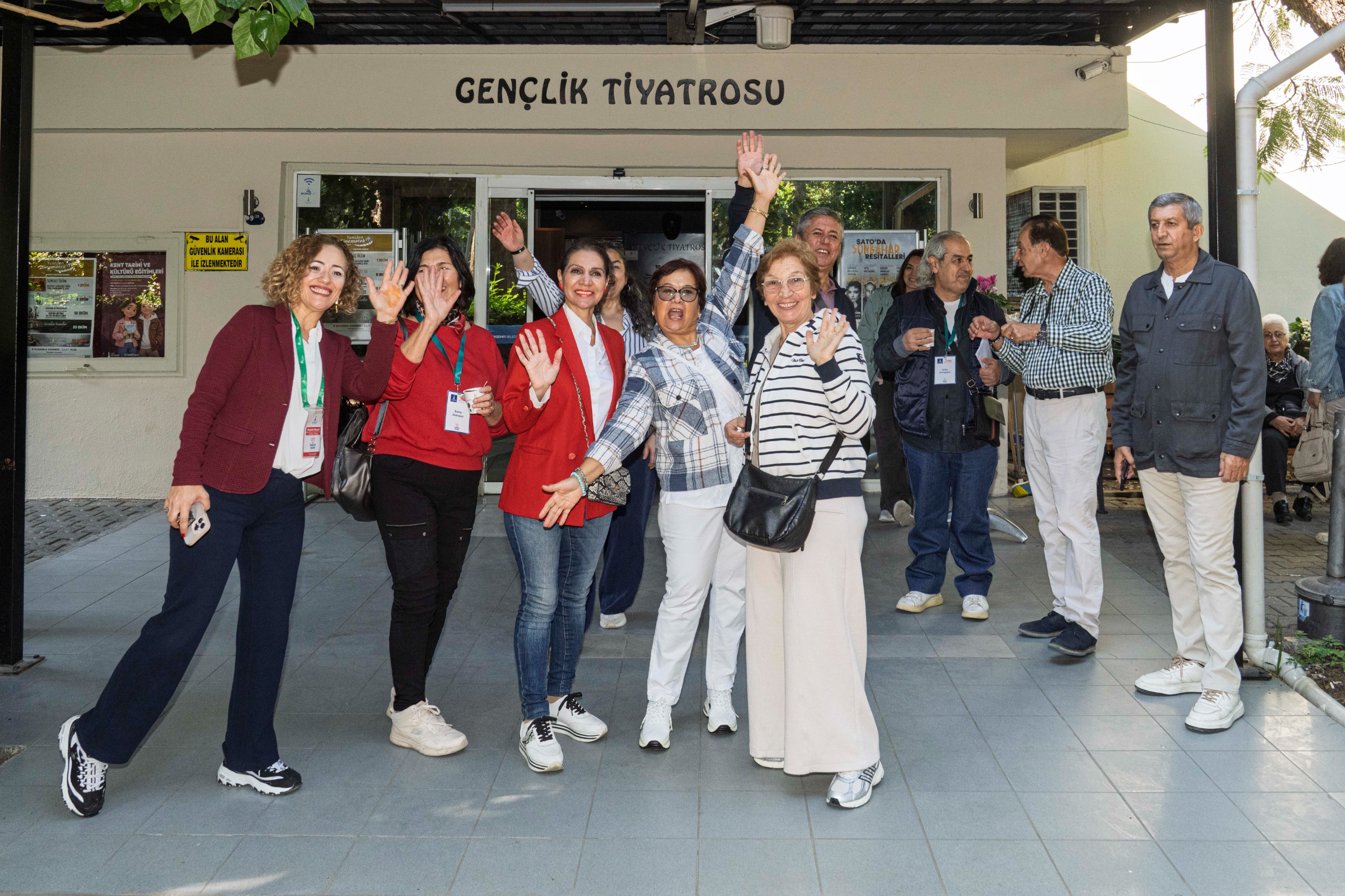 İzmir’de 3. Yaş Üniversitesi’nde yeni dönem başladı