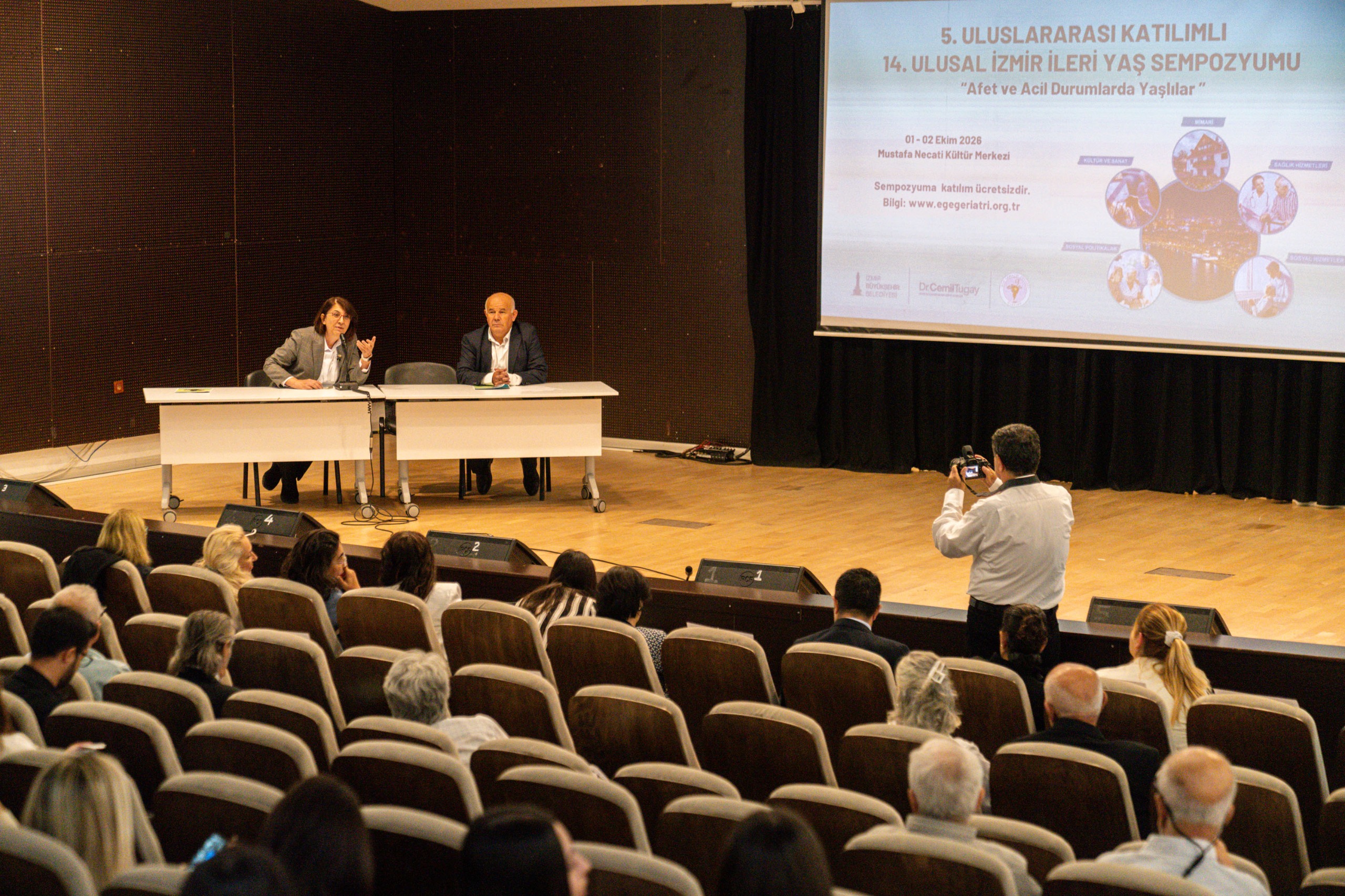İzmir’de afet hazırlığında yaşlılara özel planlama dönemi