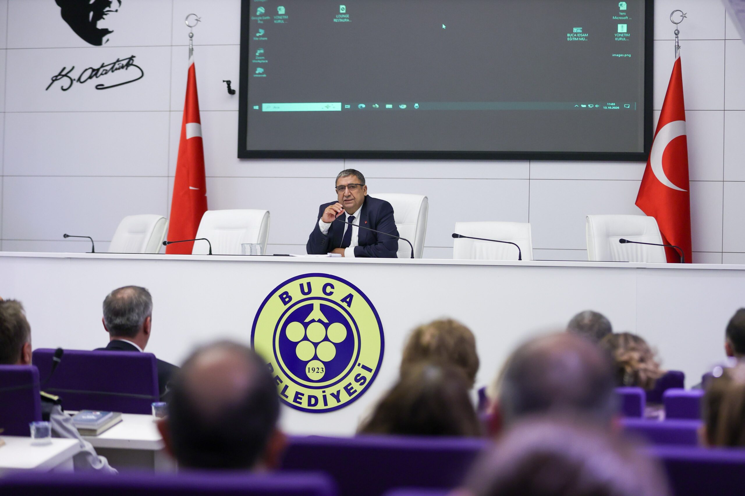 Buca Belediyesinde yeni dönem mesajı: Tasarruf ve ortak akıl ön planda