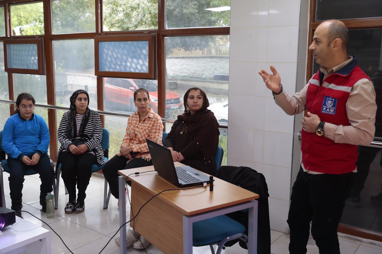 Konak’ta kadınlara afet farkındalığı eğitimi