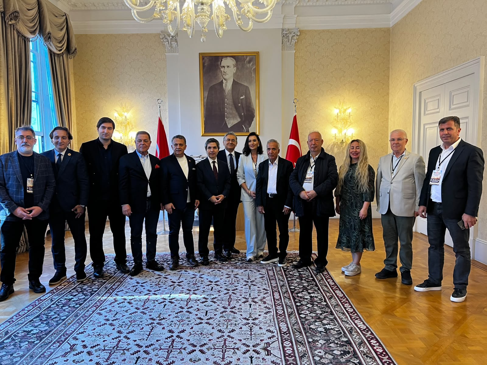 Uluslararası Medya ve Dostluk Ödülleri Londra’da sahiplerini buldu