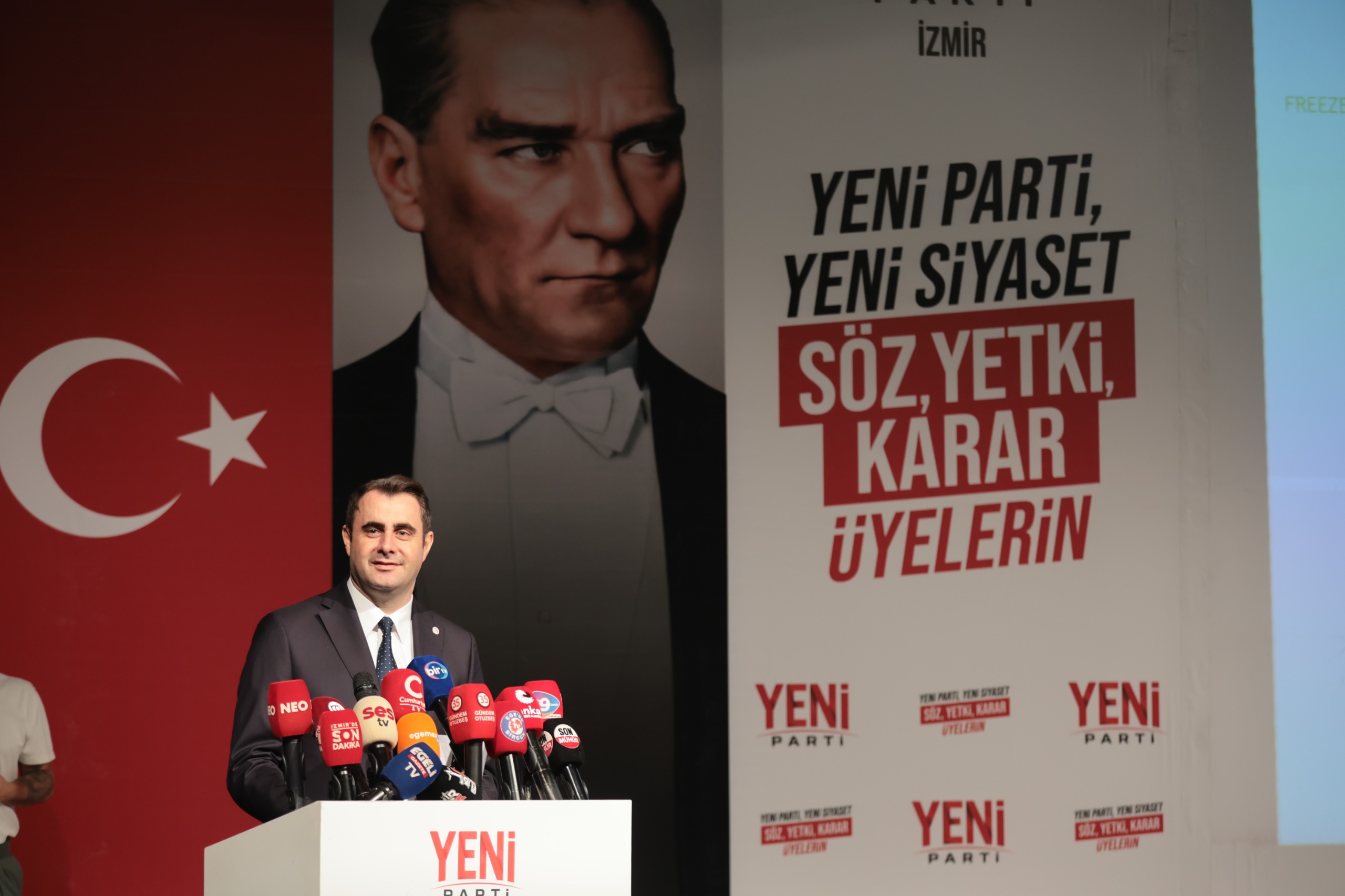 Güç’ten kongrede değişim mesajı: Milletin alın teriyle kazanılanı yine millete vereceğiz