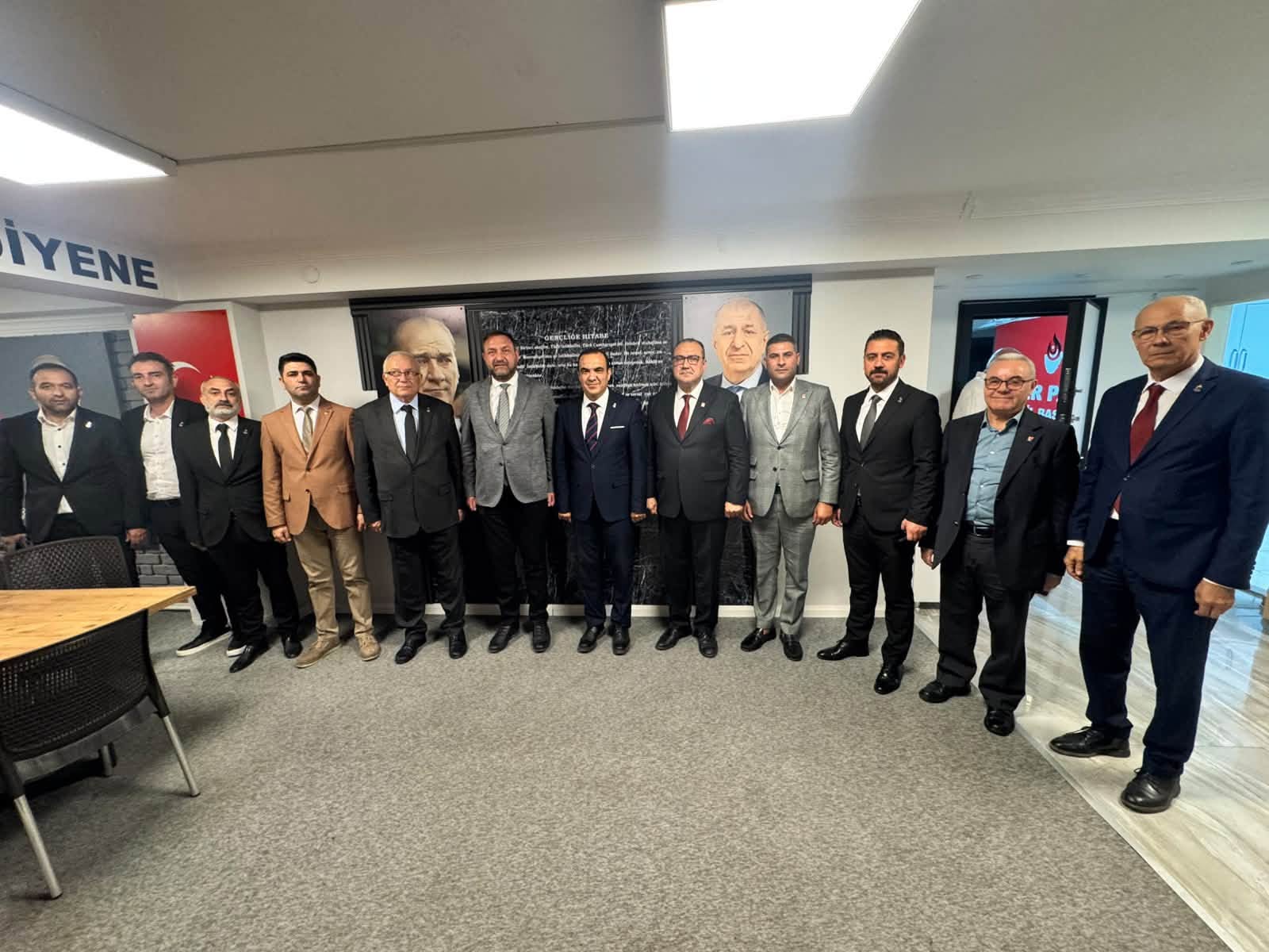 Gümrükçü’den İzmir’de uzlaşı ve diyalog çağrısı