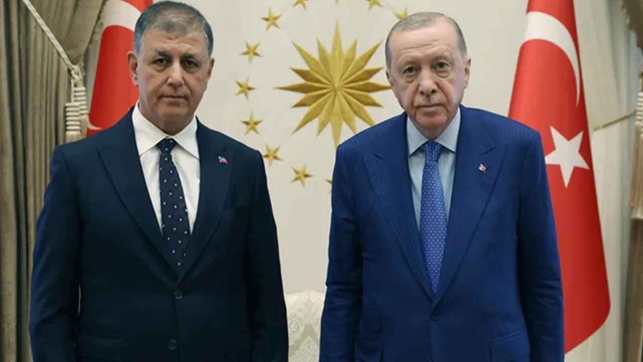 Cemil Tugay’ın bu hafta AK Parti’ye geçeceği iddia edildi