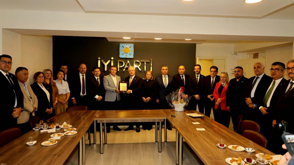 HÖH Heyetinden İYİ Parti İzmir Yönetimine Ziyaret: Türkiye-Bulgaristan İşbirliği Masaya Yatırıldı