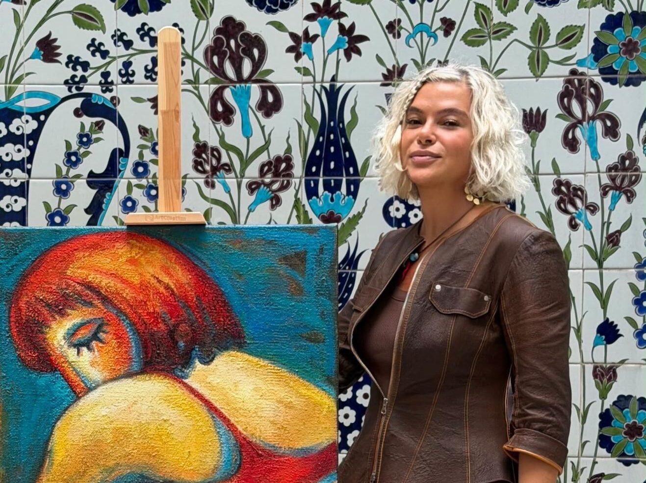 Ressam Pınar Karaman’ın “Arayış” sergisi İzmir’de sanatseverlerle buluştu
