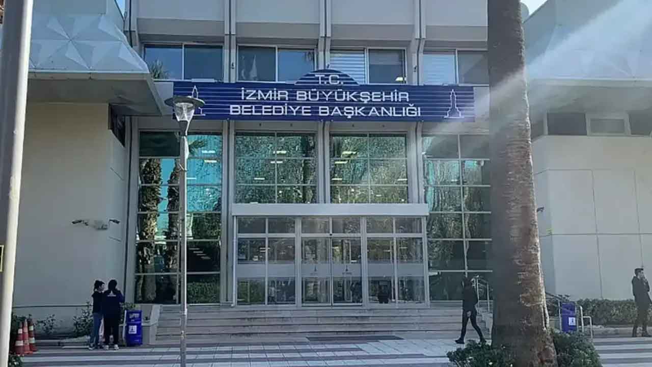 İzmir Büyükşehir Belediyesi’nden davaya katılma başvurusu açıklaması