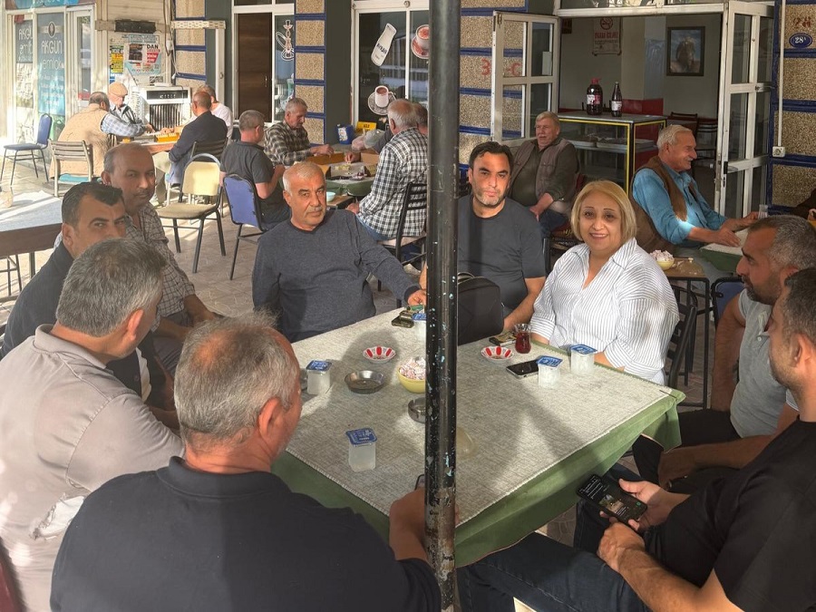 Başkan V. Şen’den pazar mesaisi: Vatandaşı dinledi